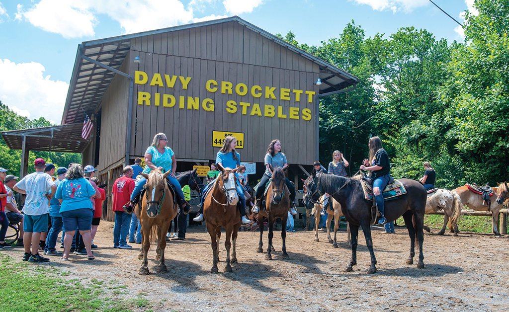 davy crockett riding stables townsend tn